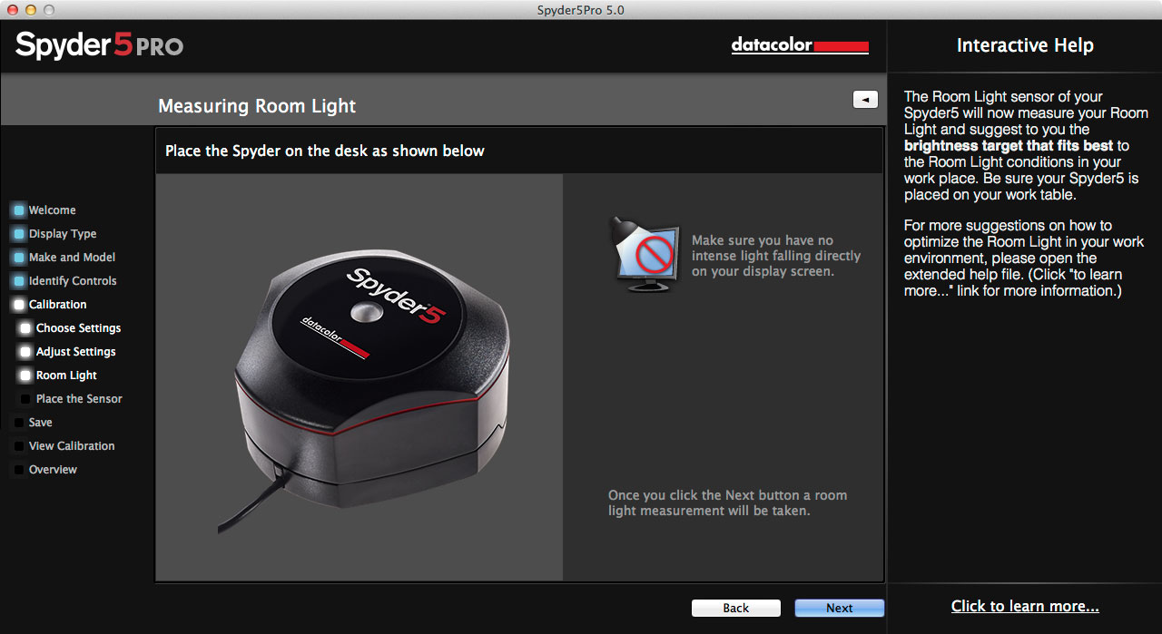 Figure 15: First, measure the ambient light so the monitor’s brightness can be set appropriately.