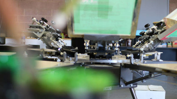 screen printing t-shirt