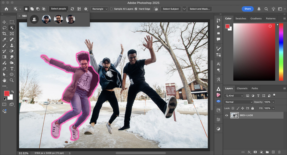 New features in Photoshop 2025: selecting people